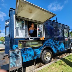 Flyin' Ahi - Food Truck