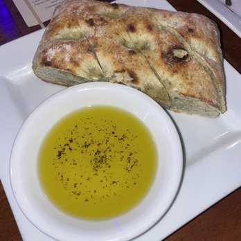 It's Italian Cucina - Focaccia - Wine Bars Near Me - Austin, Texas