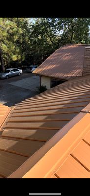 Murrieta Roofing Logo