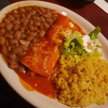 Casa Luna - Four star review! Beautiful plate too! ONLY improvement could be for more seasoning in the food. - Mexican Near Me - Poulsbo, Washington Casa Luna - Four star review! Beautiful plate too! ONLY improvement could be for more seasoning in the food. - Mexican Near Me - Poulsbo, Washington
