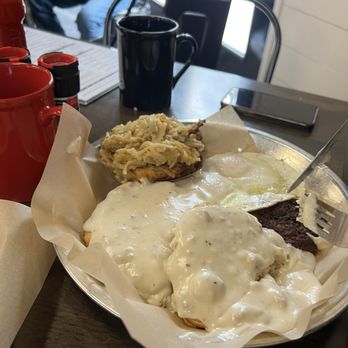 Bull Babies - Baby Bull and Lady Bull plates - Desserts Near Me - Rogersville, Tennessee