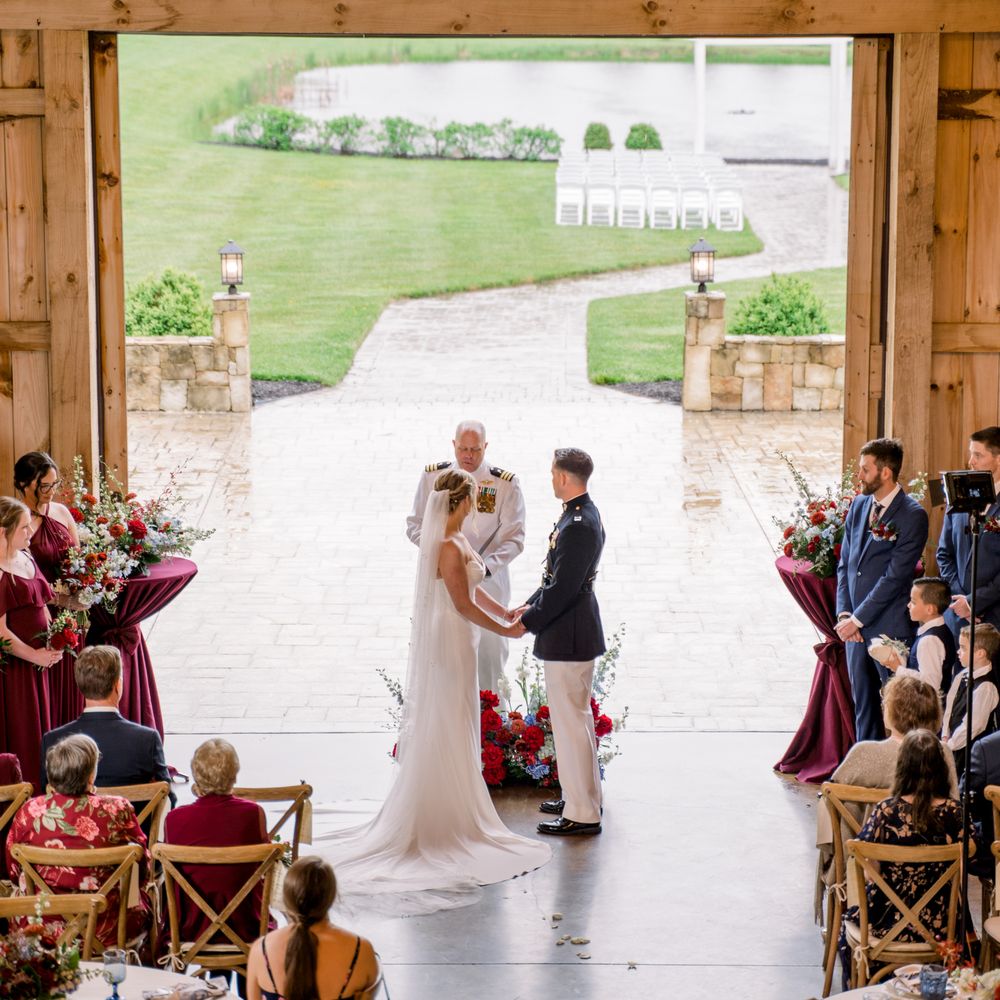 Asheville Wedding Photographer Allison Wilson Photography, image size:1000x1000