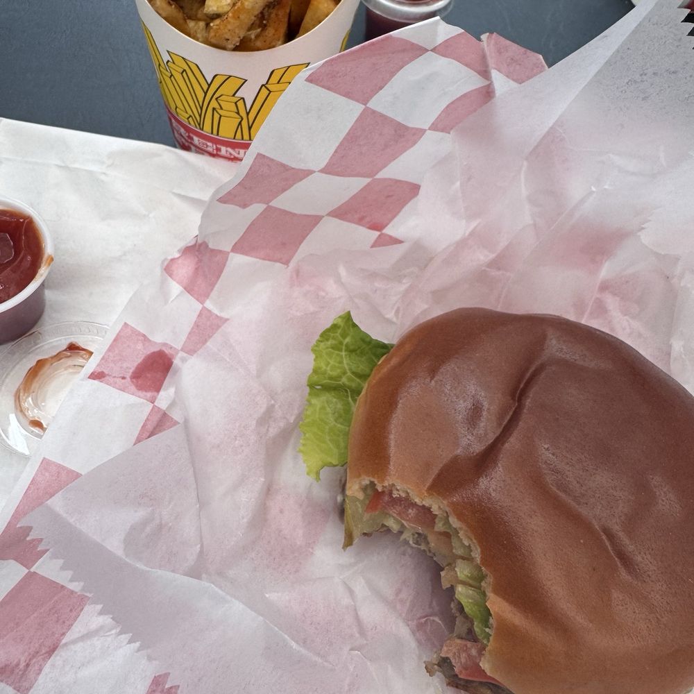 The Beard and Buns Burger - The bearded lady burger - Burgers Near Me - Camden, Arkansas