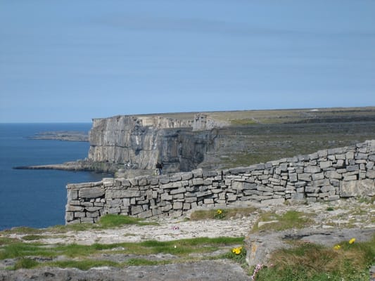 Dún Aonghasa by null