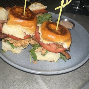The Misfit Restaurant + Bar - Lobster Knick Sliders - Bars Near Me - Santa Monica, California The Misfit Restaurant + Bar - Lobster Knick Sliders - Bars Near Me - Santa Monica, California