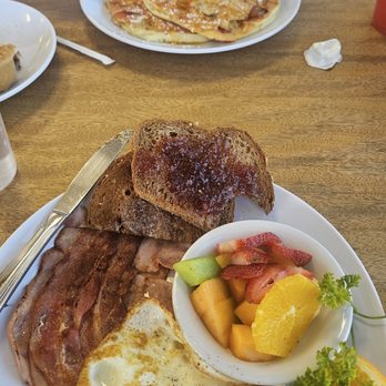 AM Goodness Cafe - Cafes Near Me - Vista, California AM Goodness Cafe - Cafes Near Me - Vista, California