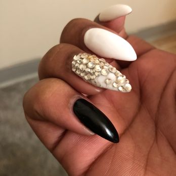 Us Nails - i payed 50 dollars for all my diamonds to just fall off in 2 days.... - Nail Salons Near Me - Hartselle, Alabama Us Nails - i payed 50 dollars for all my diamonds to just fall off in 2 days.... - Nail Salons Near Me - Hartselle, Alabama