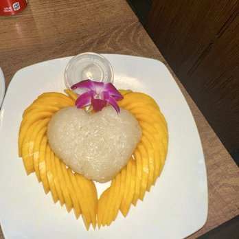 Thai Corner Restaurant - Mangoe with sweet sticky rice - Thai Near Me - Lakewood, California Thai Corner Restaurant - Mangoe with sweet sticky rice - Thai Near Me - Lakewood, California