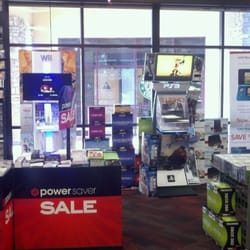 GameStop - Demo for patrons to play. 3 TVs