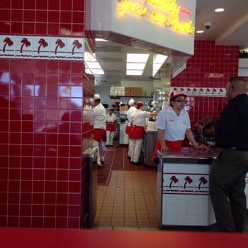 In-N-Out Burger - Fully staffed cranking them out - Burgers Near Me - Windcrest, Texas In-N-Out Burger - Fully staffed cranking them out - Burgers Near Me - Windcrest, Texas