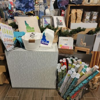 Handmade Idaho - Beautiful display of the store when you walk in. - Accessories Near Me - Boise, Idaho Handmade Idaho - Beautiful display of the store when you walk in. - Accessories Near Me - Boise, Idaho