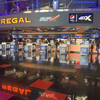 REGAL IRVINE SPECTRUM - Updated May 2024 - 935 Photos & 987 Reviews
