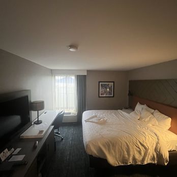 Clarion Inn - Hotels Near Me - Nashua, New Hampshire