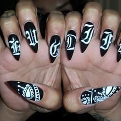 Nail Junkies - All freehand