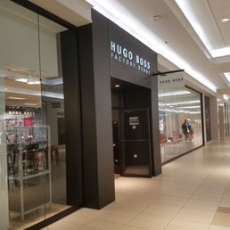outlet hugo boss