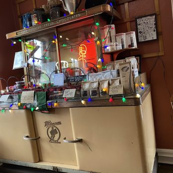 The Corner Cup - Bakeries Near Me - Jonesborough, Tennessee