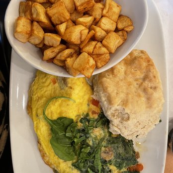 Another Broken Egg Cafe - Veggie omelette - Cafes Near Me - Memphis, Tennessee