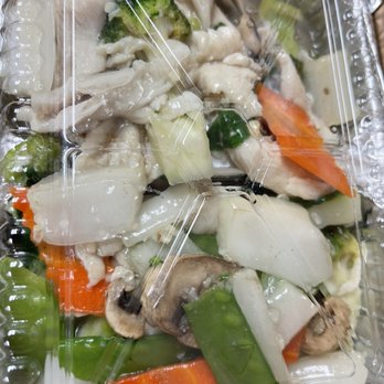 South China Restaurant - Chicken and veggie combo - Chinese Near Me - Cooper City, Florida South China Restaurant - Chicken and veggie combo - Chinese Near Me - Cooper City, Florida