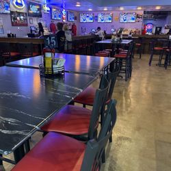 Comise’s Sports Bar