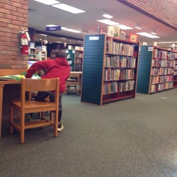 Toledo Lucas County Public Library - Holland