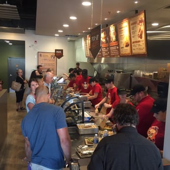 Mucho Burrito Fresh Mexican Grill - Lunch crowd - Mexican Near Me - Saskatoon, Saskatchewan Mucho Burrito Fresh Mexican Grill - Lunch crowd - Mexican Near Me - Saskatoon, Saskatchewan