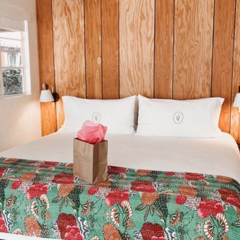 Les Cactus - Hotels Near Me - Palm Springs, California