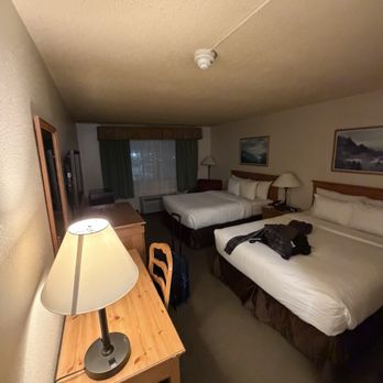 Coast International Inn - Hotels Near Me - Anchorage, Alaska Coast International Inn - Hotels Near Me - Anchorage, Alaska