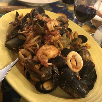 Vecchia Osteria - Linguini with shrimp, mussels, and calamari - Italian Near Me - Newtown, Pennsylvania Vecchia Osteria - Linguini with shrimp, mussels, and calamari - Italian Near Me - Newtown, Pennsylvania