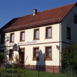 Zur Eisenbahn