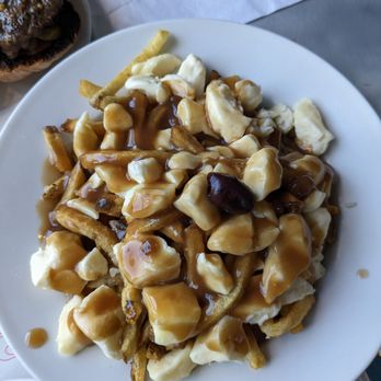Patati Patata - Classic poutine - Burgers Near Me - Montreal, Quebec Patati Patata - Classic poutine - Burgers Near Me - Montreal, Quebec