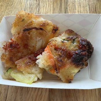 Asian Pear - Free sample of the veggie pancake - Korean Near Me - Albuquerque, New Mexico