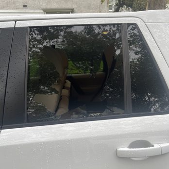 Deluxe Auto NW - Needed a new window ASAP in this weather! - Windshield Installation & Repair Near Me Deluxe Auto NW - Needed a new window ASAP in this weather! - Windshield Installation & Repair Near Me