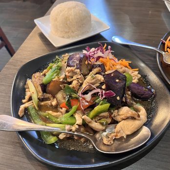 Thai Thyme - Basil Eggplant with chicken thigh - Thai Near Me - Monrovia, California