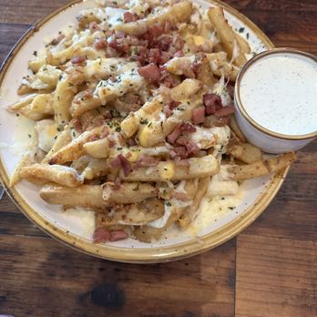 Antonio's Italian Restaurant - Antonio's fries - Pizza Near Me - Lewisville, North Carolina