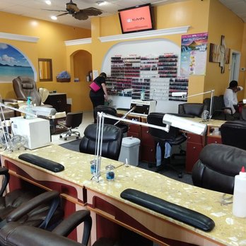 Mid City Nails - Huge polish selection, nice manicure stations - Nail Salons Near Me - Louisville, Kentucky