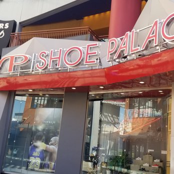 Shoe Palace - Shoe Stores Near Me - Universal City, California