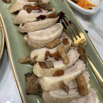Supreme Dumplings - Drunken Chilled Chicken - Shanghainese Near Me - Bellevue, Washington Supreme Dumplings - Drunken Chilled Chicken - Shanghainese Near Me - Bellevue, Washington
