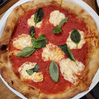 Gialina Pizzeria - Margherita Pie - Pizza Near Me - San Francisco, California