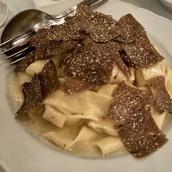 I Sodi - Truffle Pappardelle - Tuscan Near Me - New York, New York I Sodi - Truffle Pappardelle - Tuscan Near Me - New York, New York