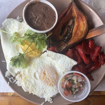 Uncle Mike's Place - Tocino and Bangus Combo! - Breakfast & Brunch Near Me - Chicago, Illinois