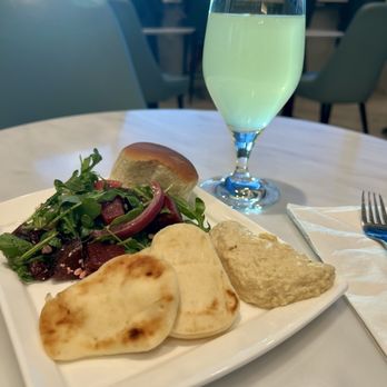 Delta Sky Club - Beet salad, pita and hummus. Lemonade - Airport Lounges Near Me - Chicago, Illinois Delta Sky Club - Beet salad, pita and hummus. Lemonade - Airport Lounges Near Me - Chicago, Illinois