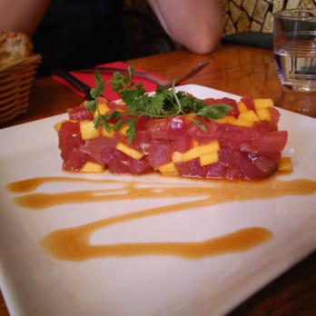 Le Temps des Cerises - Tuna tartare. - French Near Me - Paris, 75
