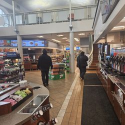 Royal Farms 