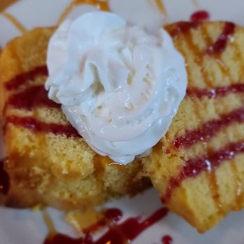 Black Water Grill - Lemon ricotta bundt - American Near Me - Salem, New Hampshire