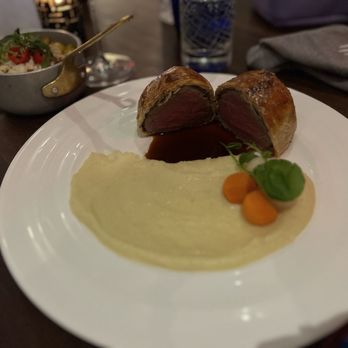 Hell's Kitchen - Beef Wellington - New American Near Me - Atlantic City, New Jersey
