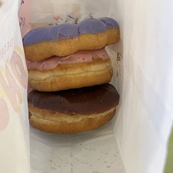 Fluffy Donut Cafe & Bagels - Donuts Near Me - Bellevue, Washington Fluffy Donut Cafe & Bagels - Donuts Near Me - Bellevue, Washington