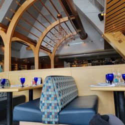 Anthony's at Spokane Falls - Interior