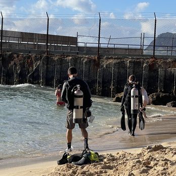 Hawaiian Electric Beach Pack - Where you enter to go scuba diving. - Parks Near Me - Kapolei, Hawaii Hawaiian Electric Beach Pack - Where you enter to go scuba diving. - Parks Near Me - Kapolei, Hawaii