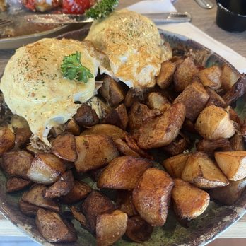 Aloha Stacks - Kalua Pork Benedict - Breakfast & Brunch Near Me - Whittier, California