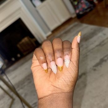 Gallery Nails & Spa - Nail Salons Near Me - Rockville, Maryland